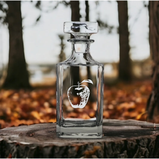 Apple Decanter 26 Oz Bourbon Whiskey Premium Glass Personalize Fruit Tree NEW