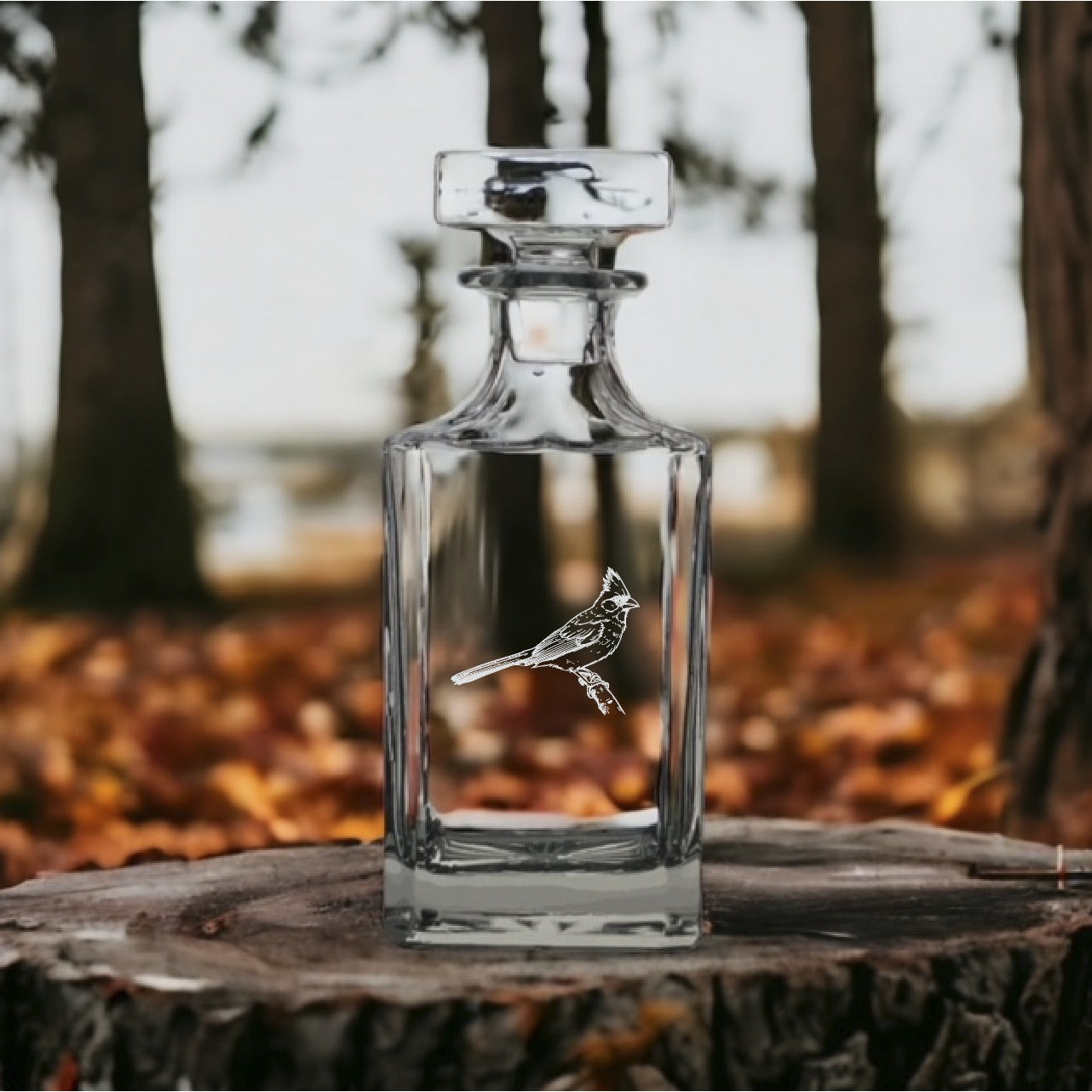 Cardinal Decanter 26 Oz Bourbon Whiskey Premium Glass Personalize Bird Gift NEW