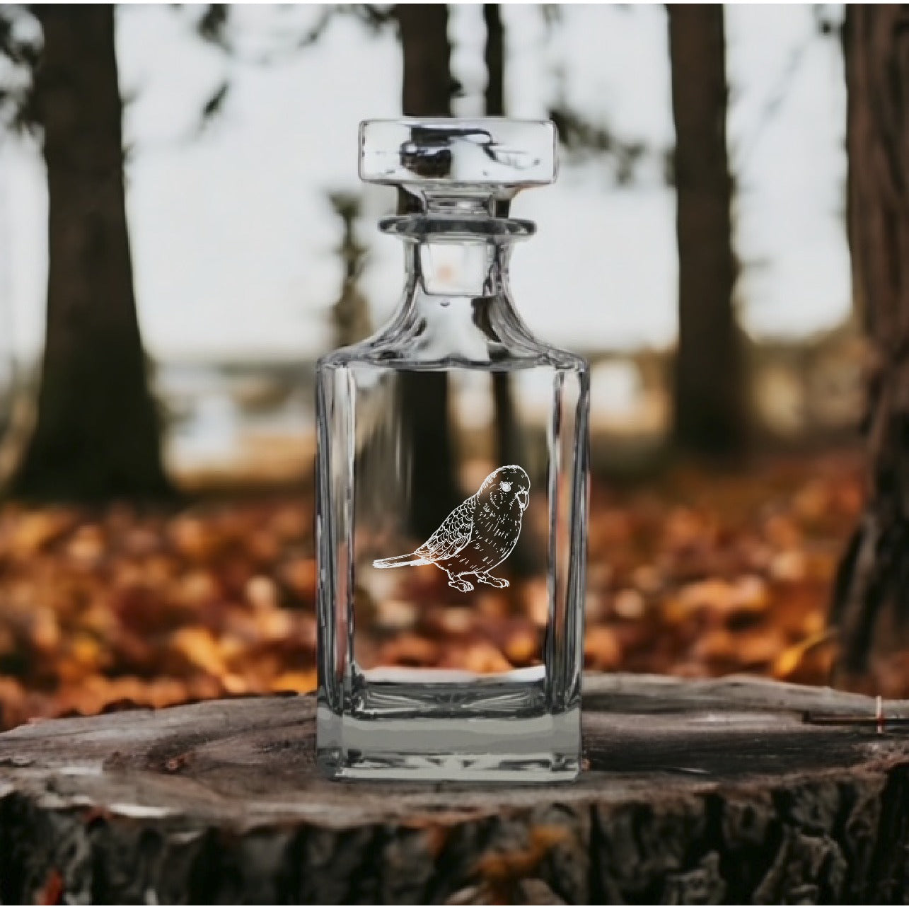 Parakeet Decanter 26 Oz Bourbon Whiskey Premium Glass Personalize Animal NEW