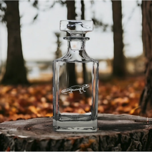 Leopard Gecko Decanter 26 Oz Bourbon Whiskey Premium Glass Personalize Gift NEW